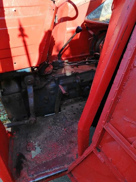 Universal 445 de vanzare