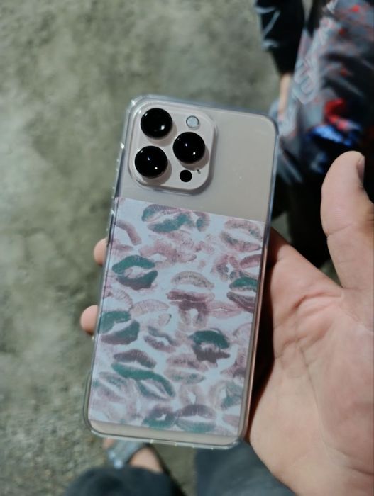 W&O X16 pro max telefoni