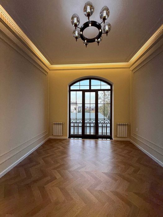 М. Улугбек районда Циалковскийда Евро дом сотилади. 3 соту.