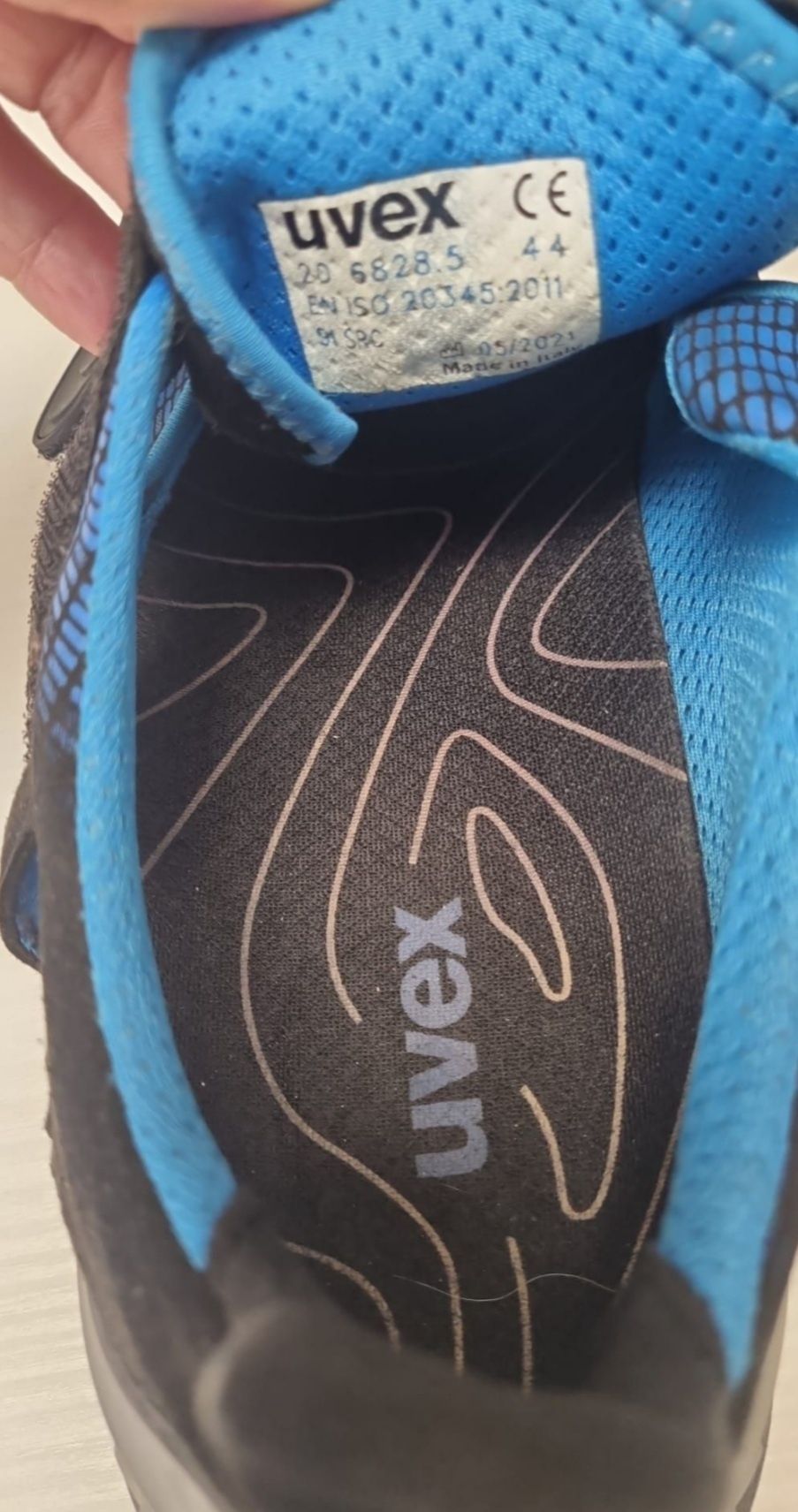 Pantofi Uvex 1 G2 S1 SRC ESD marime 44