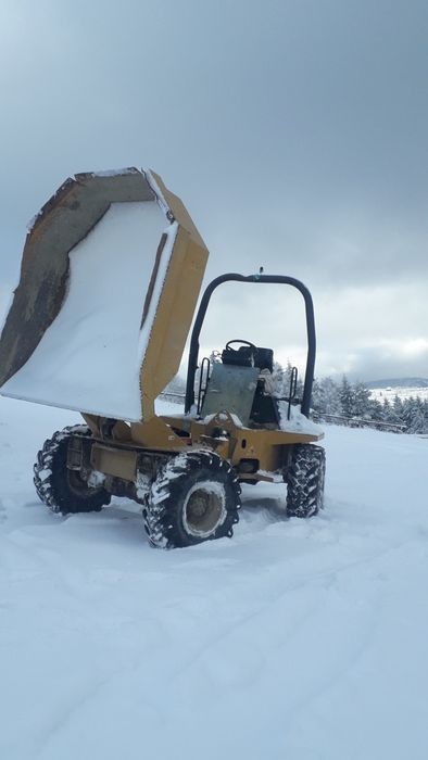 închiriez buldoexcavator,miniexcavator,dumper,autobasculanta