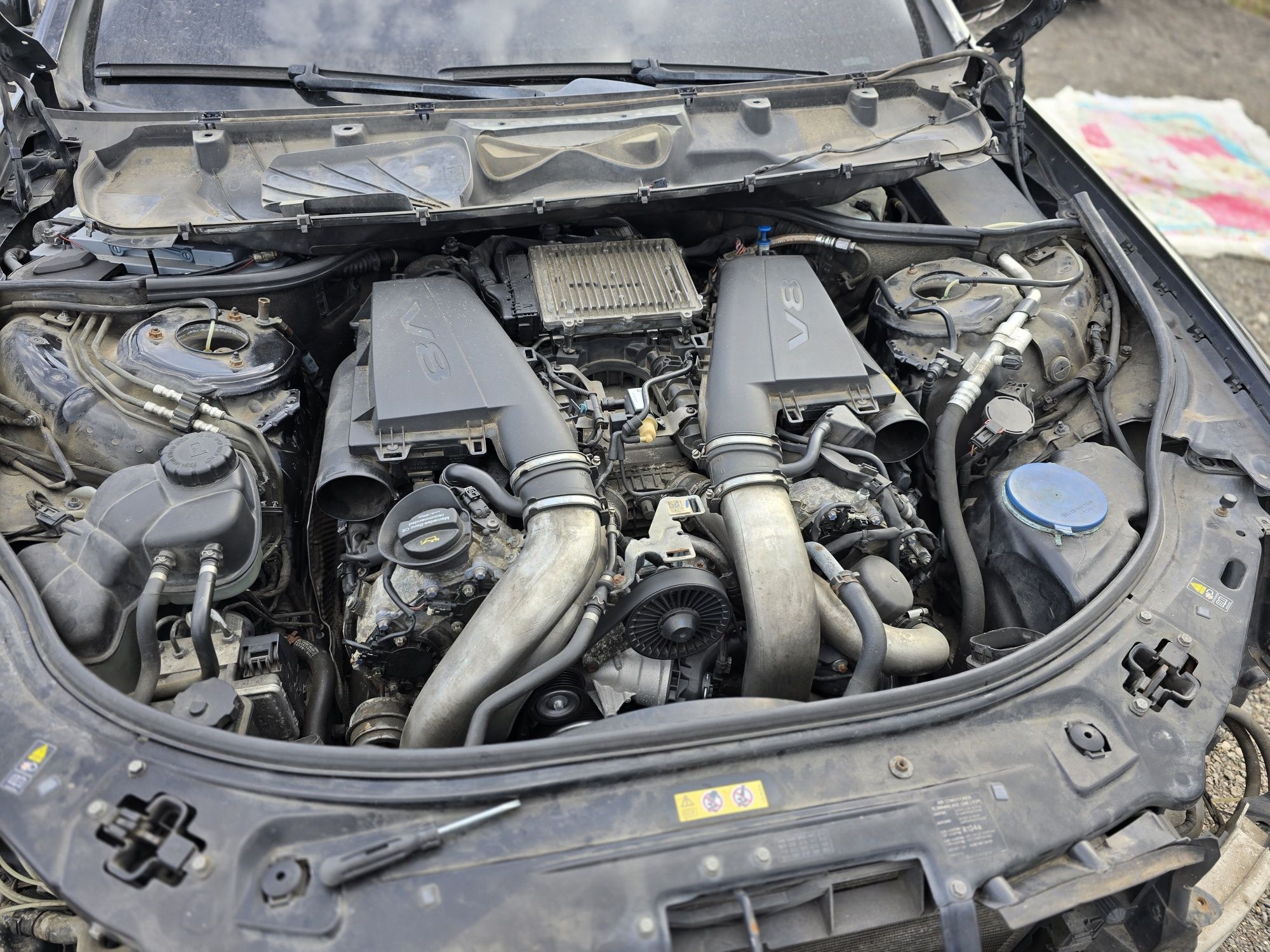 На части W221 Mercedes S500 4.6 Bi Turbo 435hp