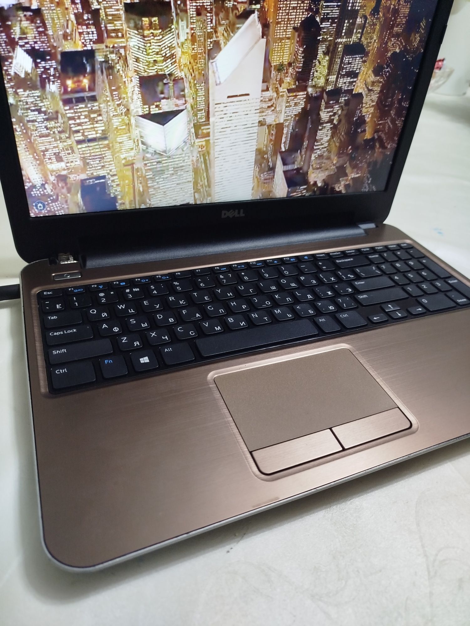 Ноутбук Dell core i3