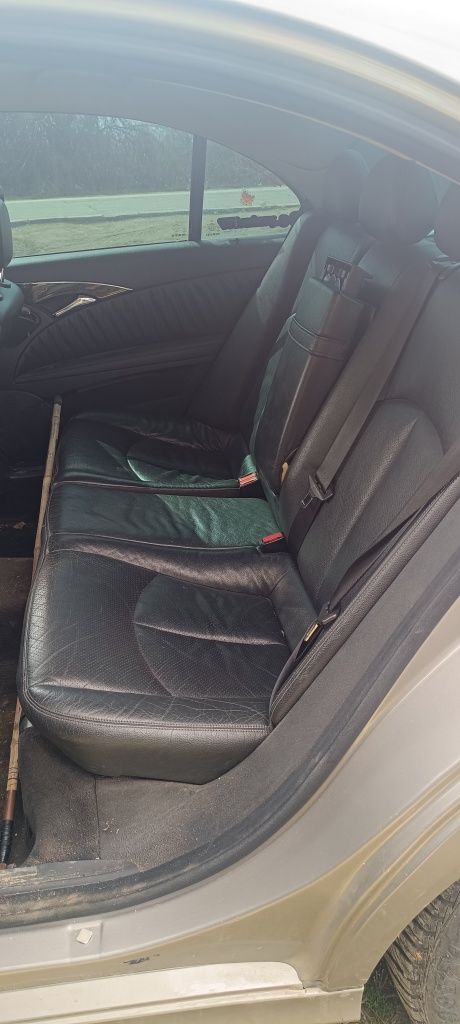 Mercedes w211/Мерцедес Е класа