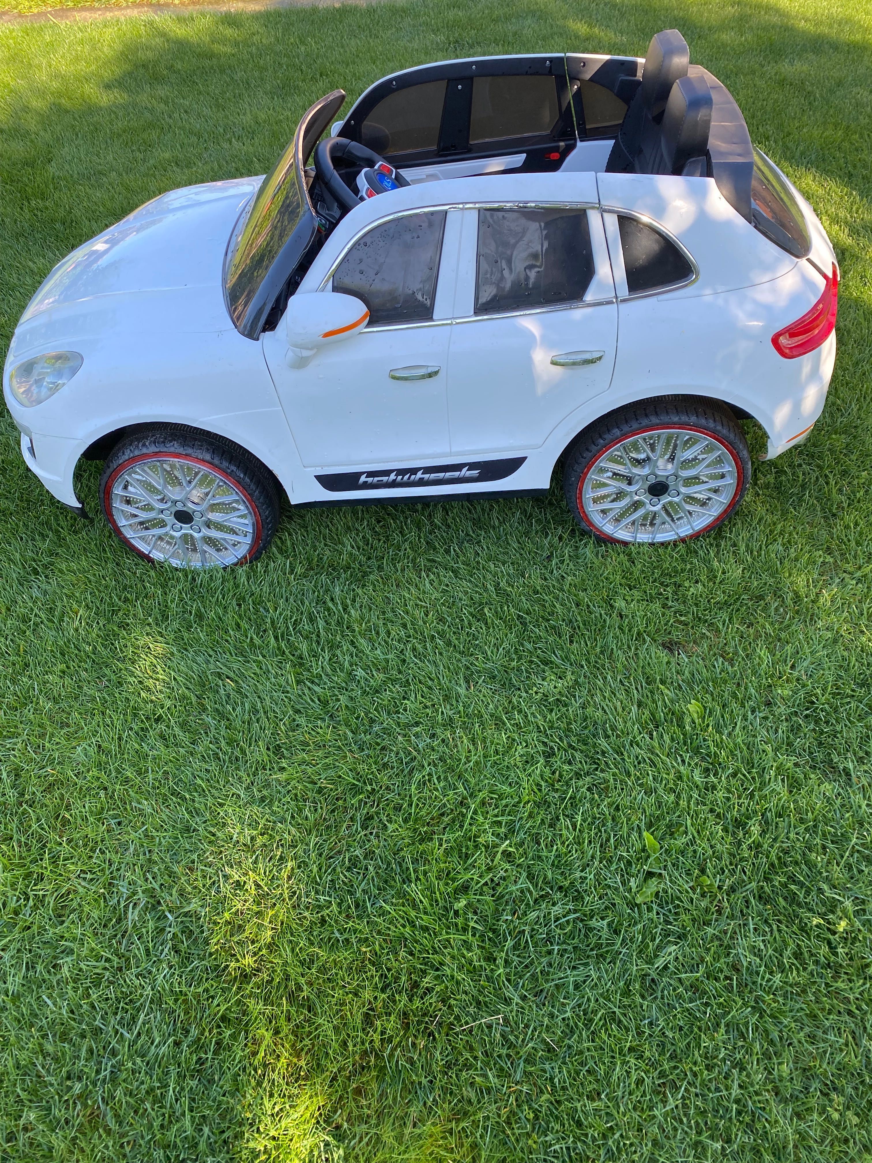 Акумулаторна кола Porsche Cayenne
