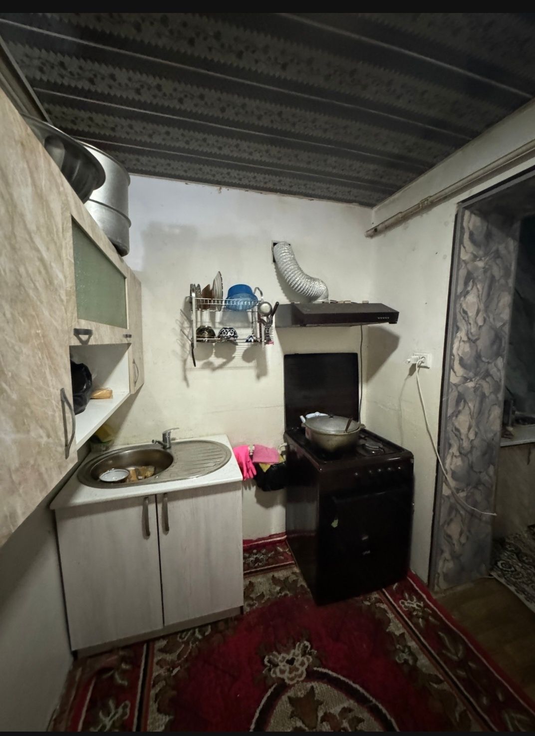 Квартира сотилади 3 хонали 4 каватда