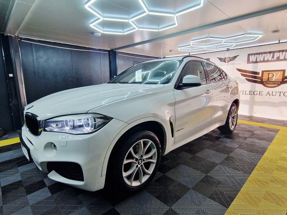 BMW X6 ///M-Sport•LED•CeasuriDigitale•HUD•Camera•Keyless•PilotAdaptiv