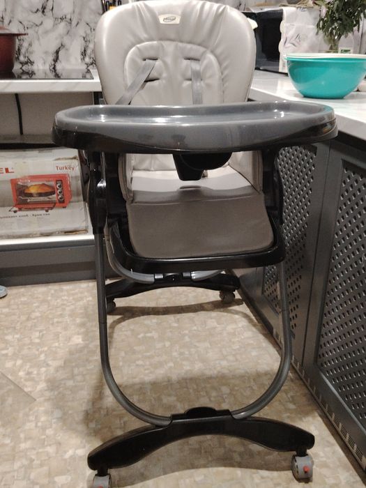 Стульчик для кормление TEKNUM