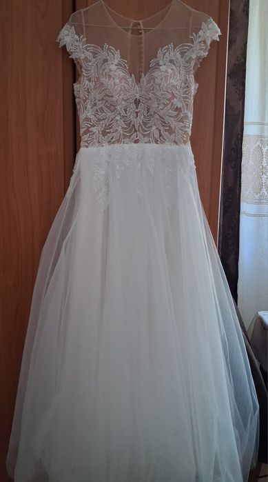Vând rochie de mireasa