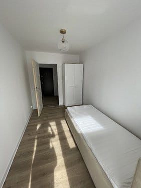 Apartament de vanzare  pe  Almasului