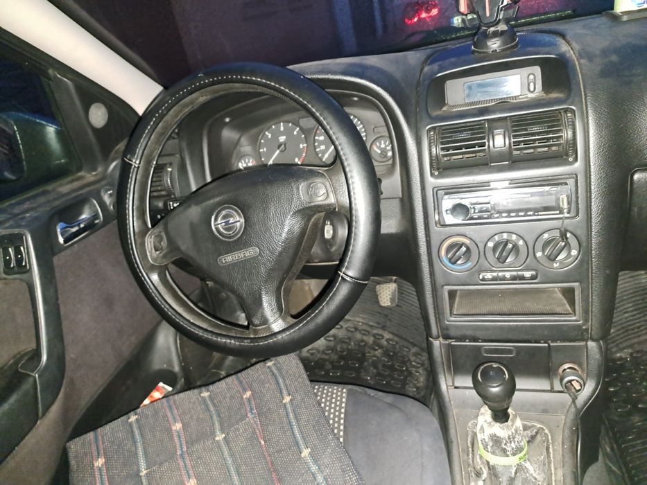 Vând Opel astra g an 2000
