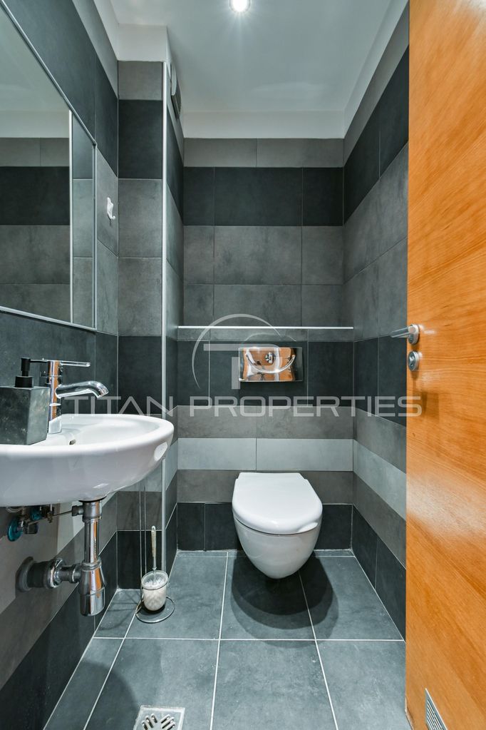 Продава се Двустаен апартамент в София, Кръстова вада - 92 кв.м за 3240 €/кв.м - Снимка #13