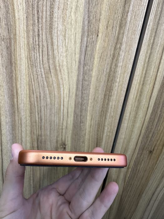 Iphone 17 pro max orange 256 gb 100% 38 sikl