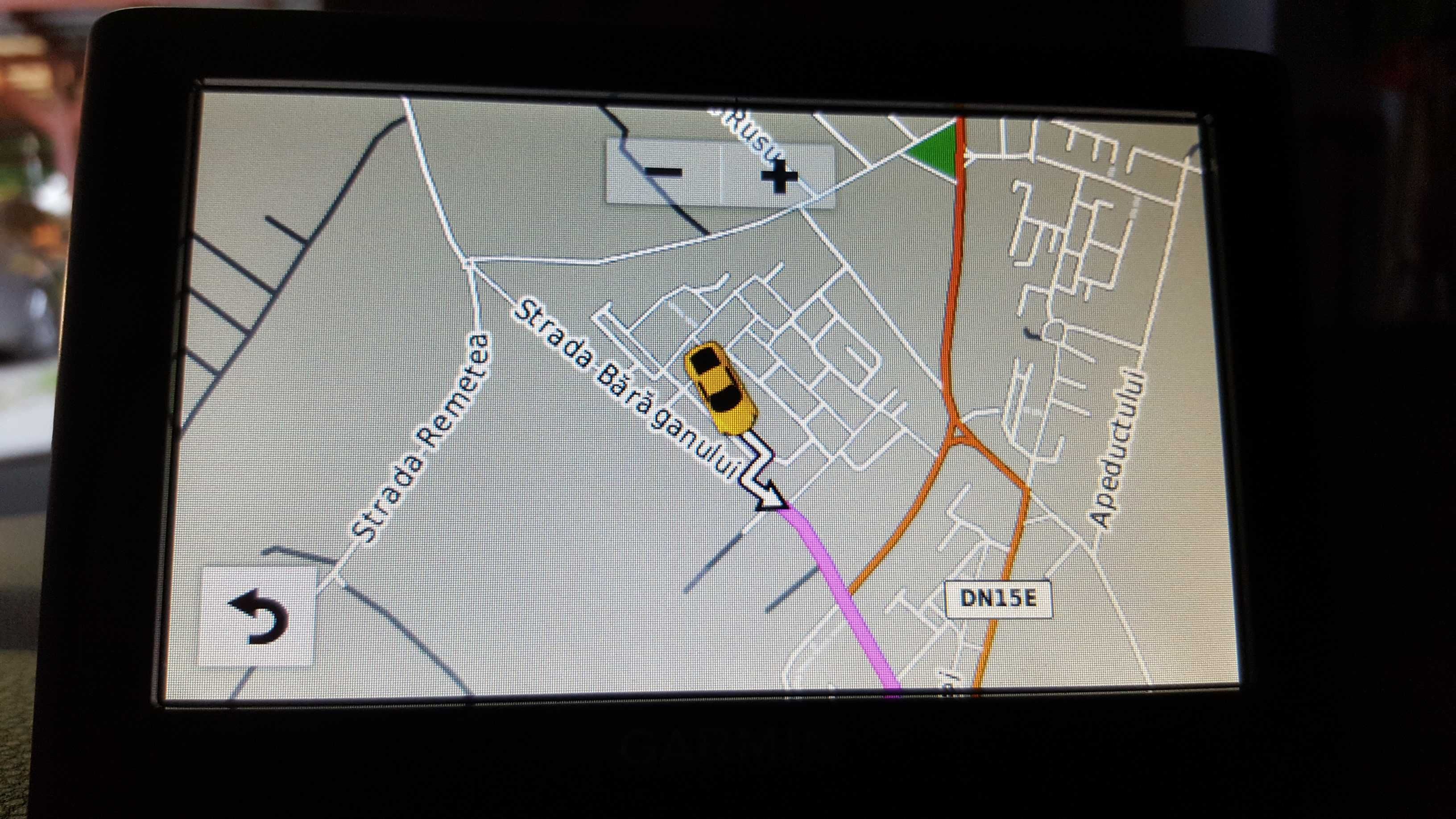 GPS Garmin (diagonala de 5'')