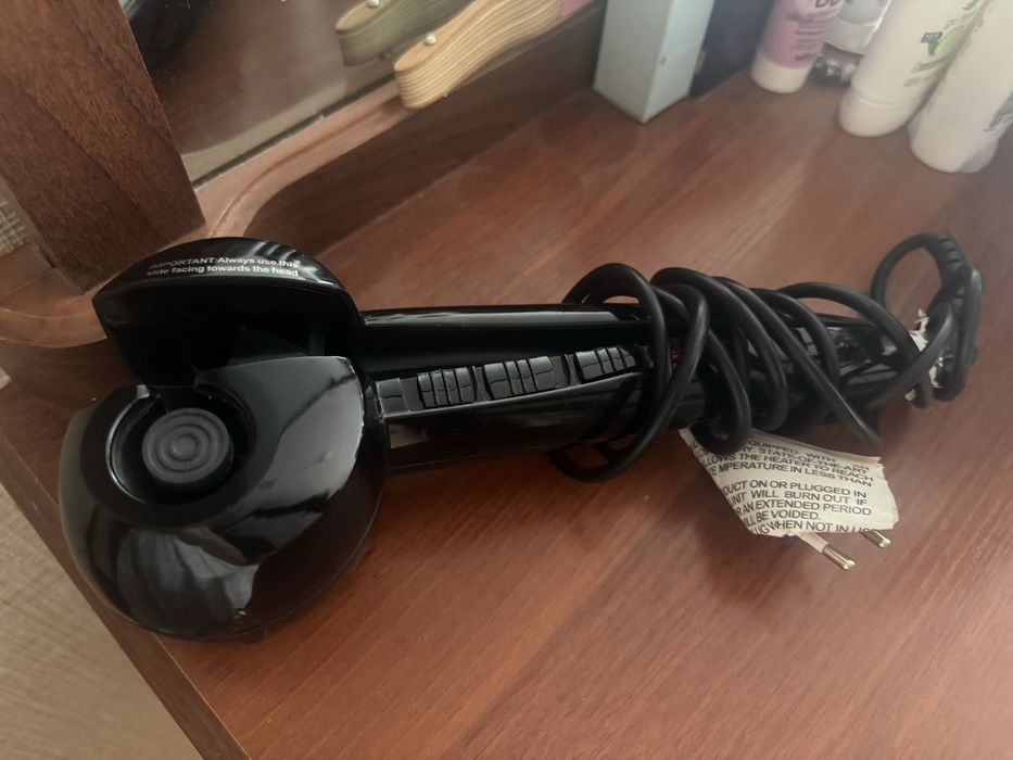 Продаю плойку для завивки волос