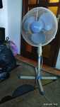 Vând Ventilator rotativ , înalt, cu picior, 3 viteze