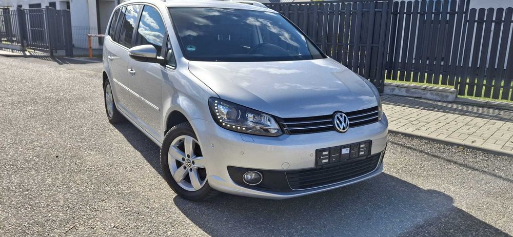Vand Vw Touran ,an 2013,motor 2.0 Diesel,Euro 5