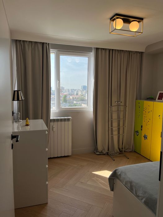 3 camere complet renovat în Floreasca – Etaj 9/11, vedere panoramică