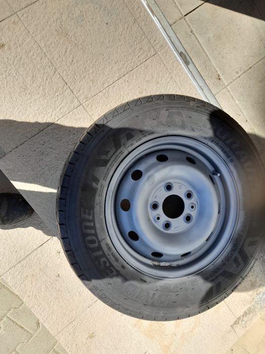 Roata rezerva Iveco: 215/70R15