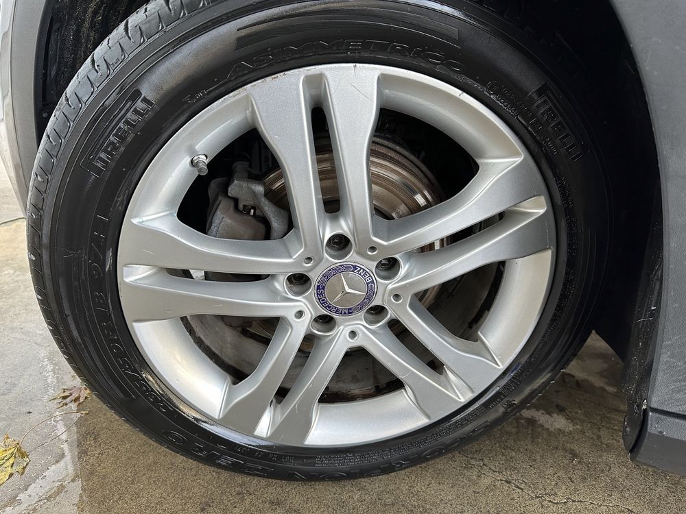 Всесозанни гуми Pirelli Scorpion Zero Asimmetrico 235/50 R18