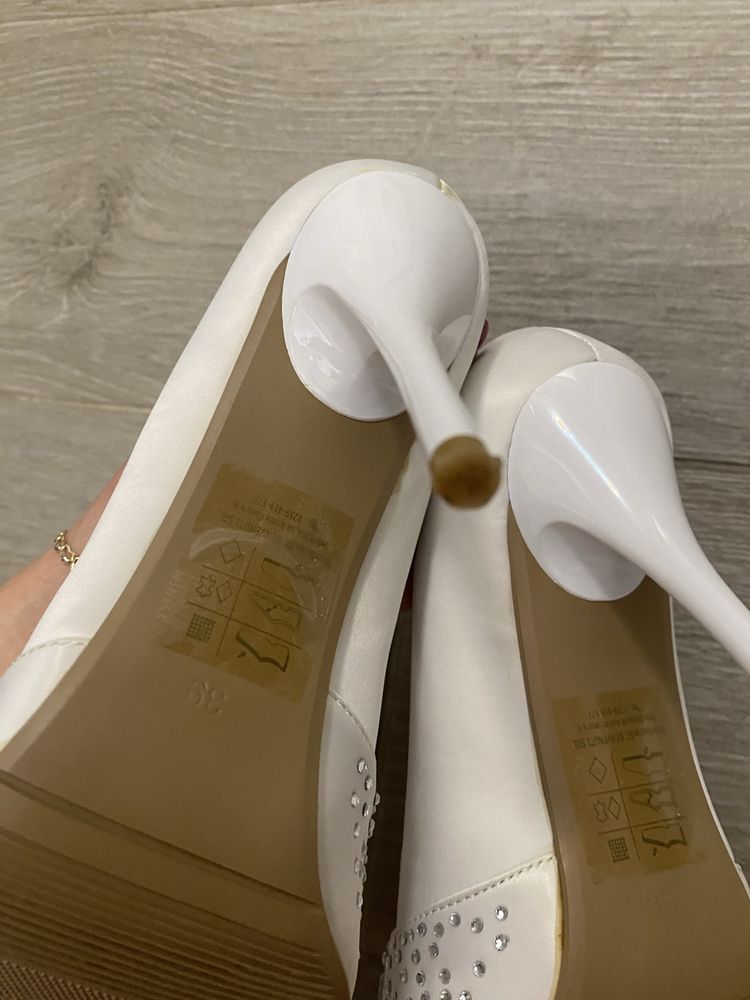 Pantofi mireasă măr. 39