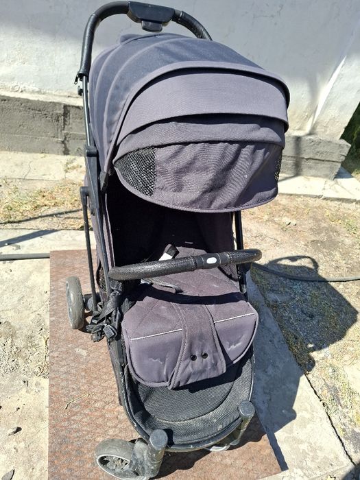 Продам 2 коляски трасформер