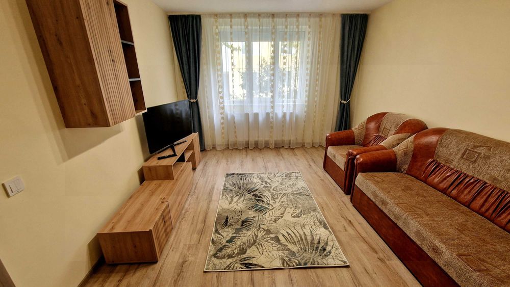 Inchiriez ap 2 cam Piatra Neamt, centru, str Ana Ipătescu