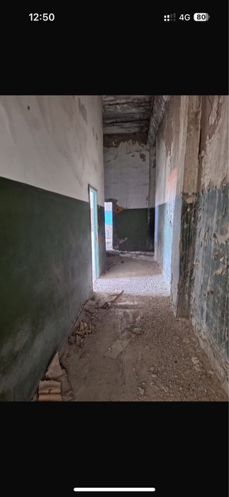 Продаю второй этаж двухэтажного здания