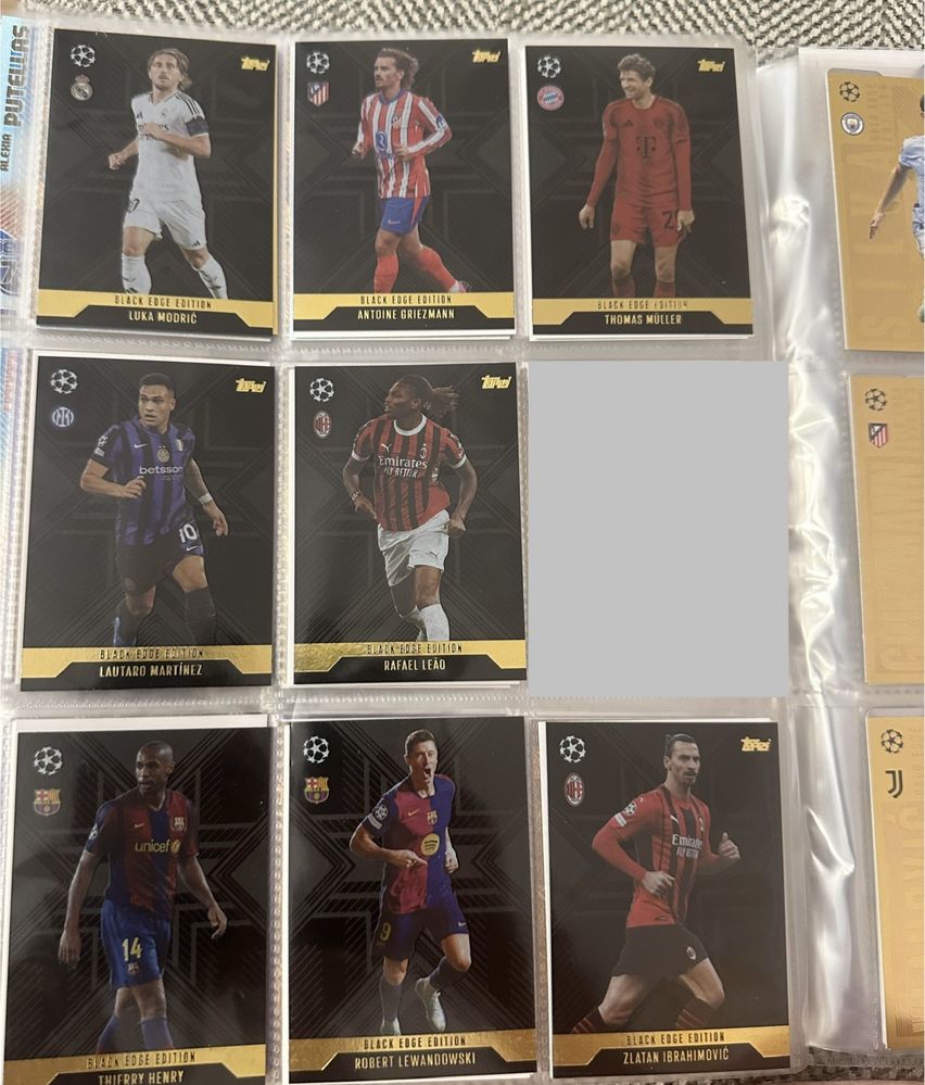 Cartonase Topps Match Attax Extra Uefa Champions League 2024/2025