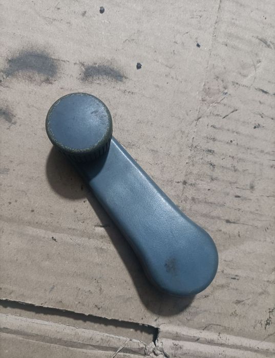 Mâner manivelă atego axor Galaxy Sharan...asigur expedierea coletului