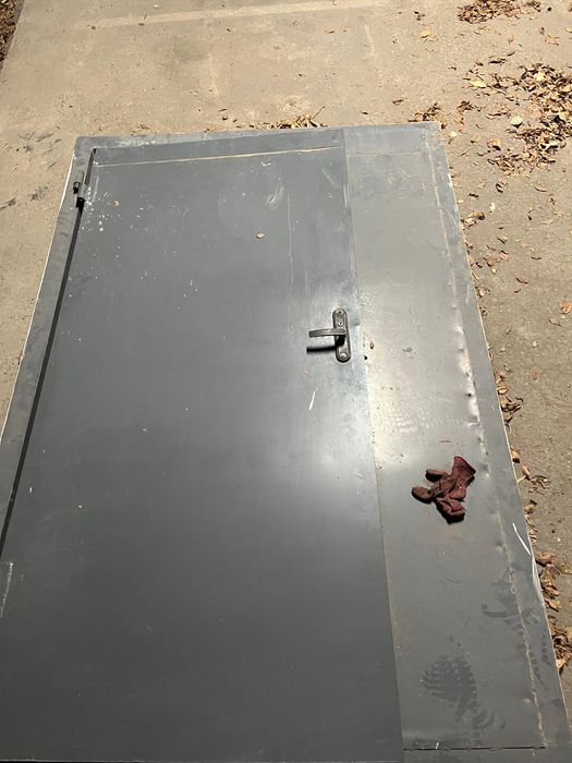 Дверь железная, бу