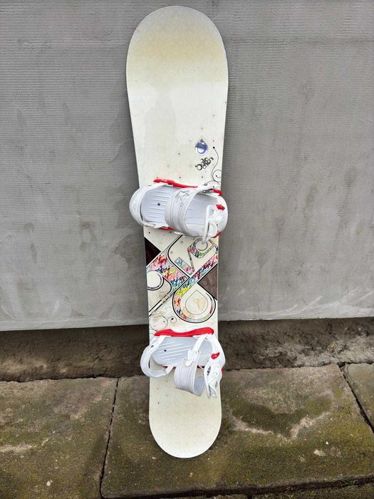 Placa snowboard Salomon 152cm +legaturi Fire Fly flow-in