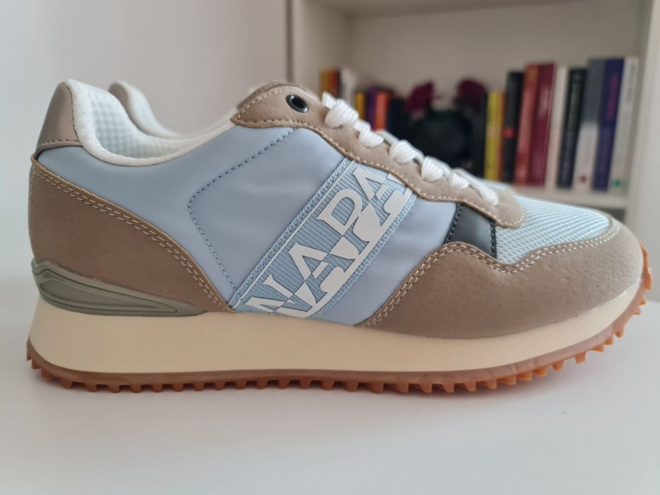 Нови Маратонки Napapijiri кецове Clarks сникърси 38