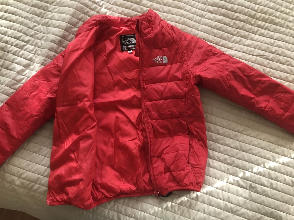 Пуховик The north face оригинал на 5-7 лет