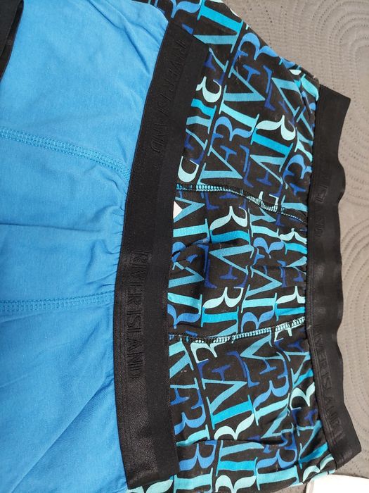 Vând boxeri noi primiți din Anglia diferite culori mărimile xs și s