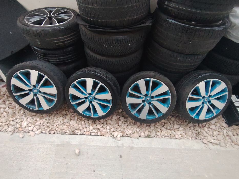 Jante Renault Clio 17 " Anvelope 205 45 17