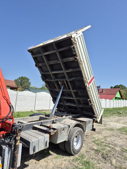 Iveco eurocargo basculabil cu macara