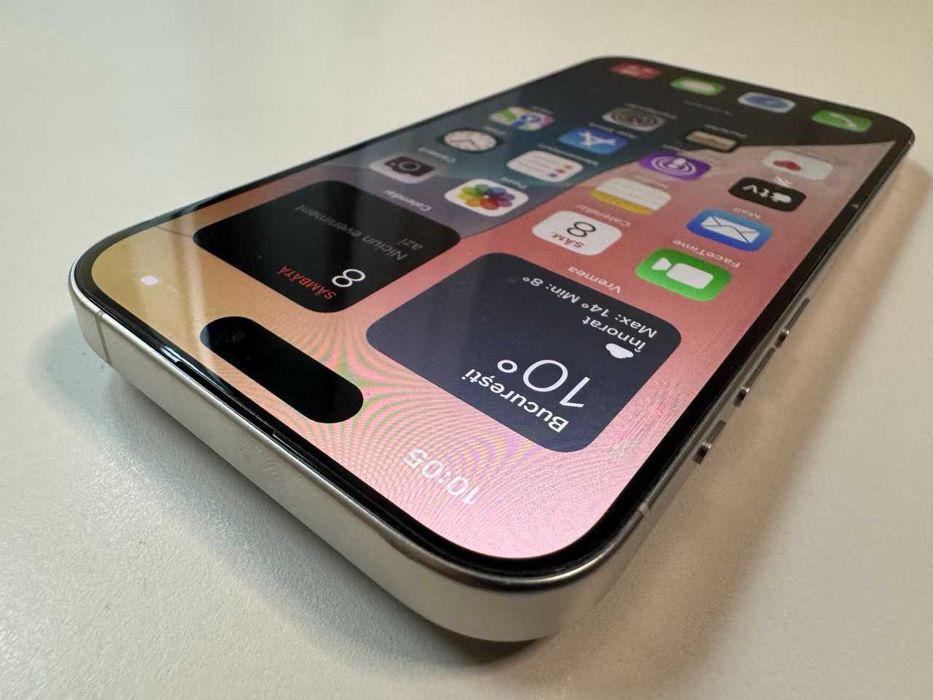  Apple / iPhone 15 Pro / 256 Gb / White / 90% Acumulator