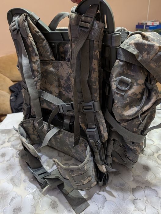 Оригинална US Army Раница MOLLE II Large Rucksack (UCP) - ПЪЛЕН КОМПЛЕ