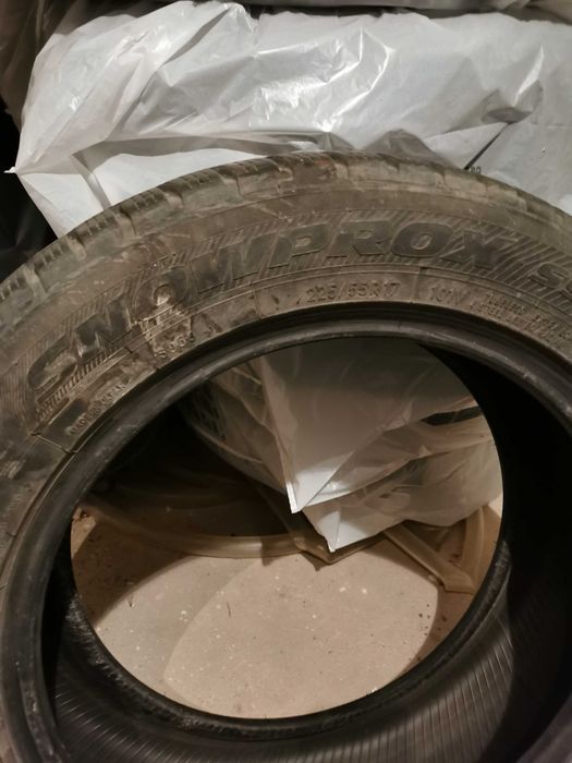Anvelope 225 55 r17