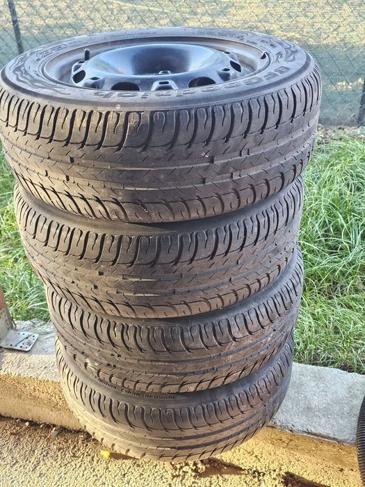 Jante și Cauciucuri pe 14