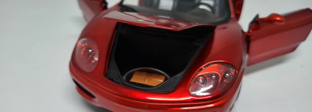 Machetă Ferrari 360 Spider 1/18 Hotwheels