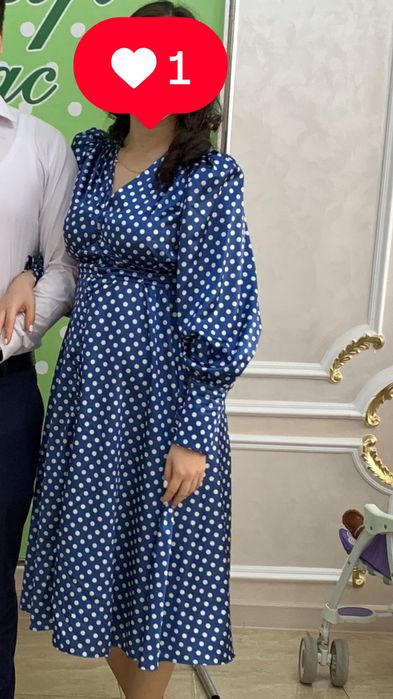 Продам платье в горошек