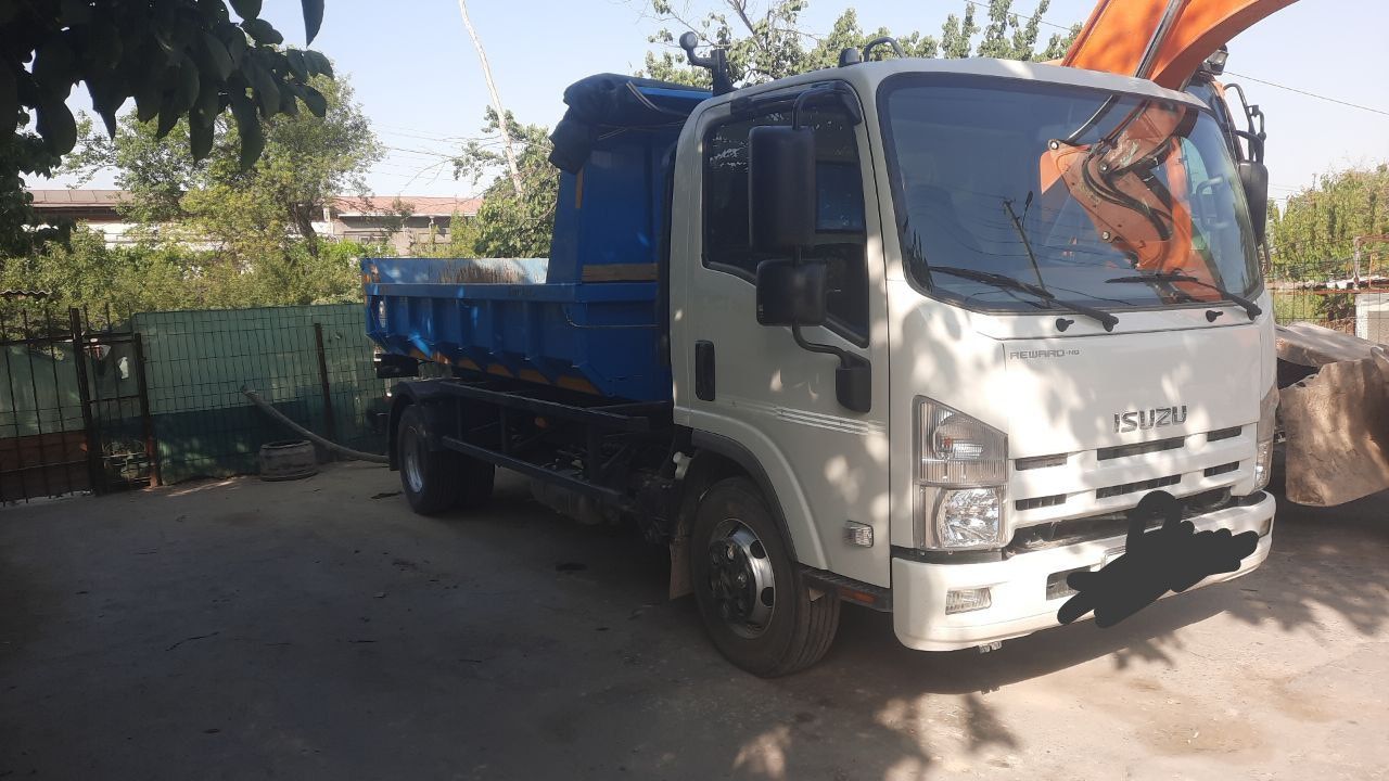 Isuzu samasval sotiladi