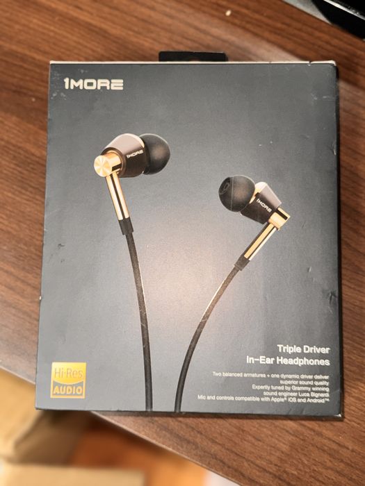 Casti Hi-Res Audio, 1More, Triple Driver, Negru/auriu