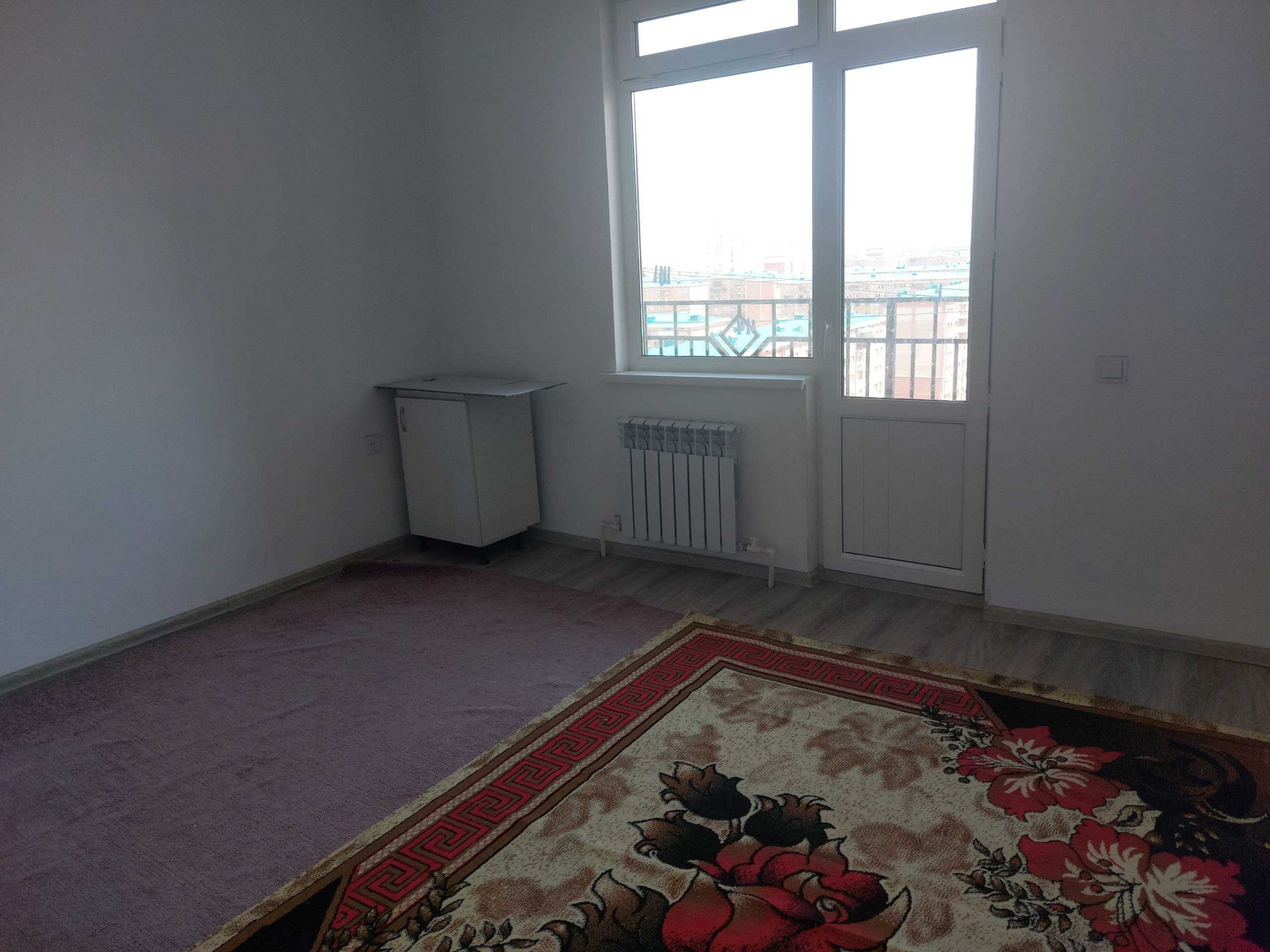 Toshkent shahar Yangihayot tumani 2 xonali uy sotiladi