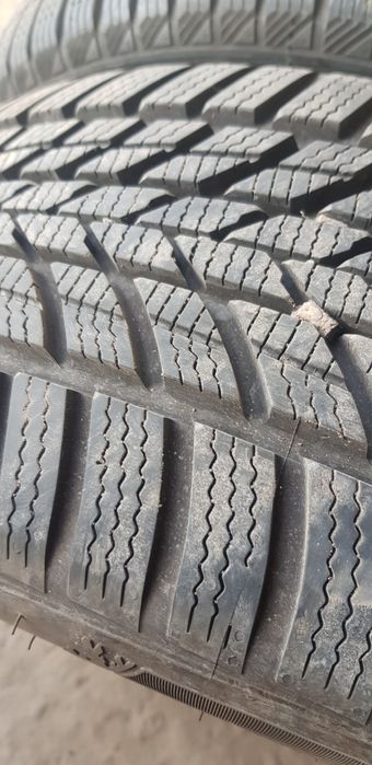 Зимни еденички-17цола-225/45-бр.-65лв.