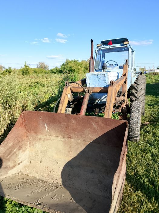 Продам МТЗ-80 трактор