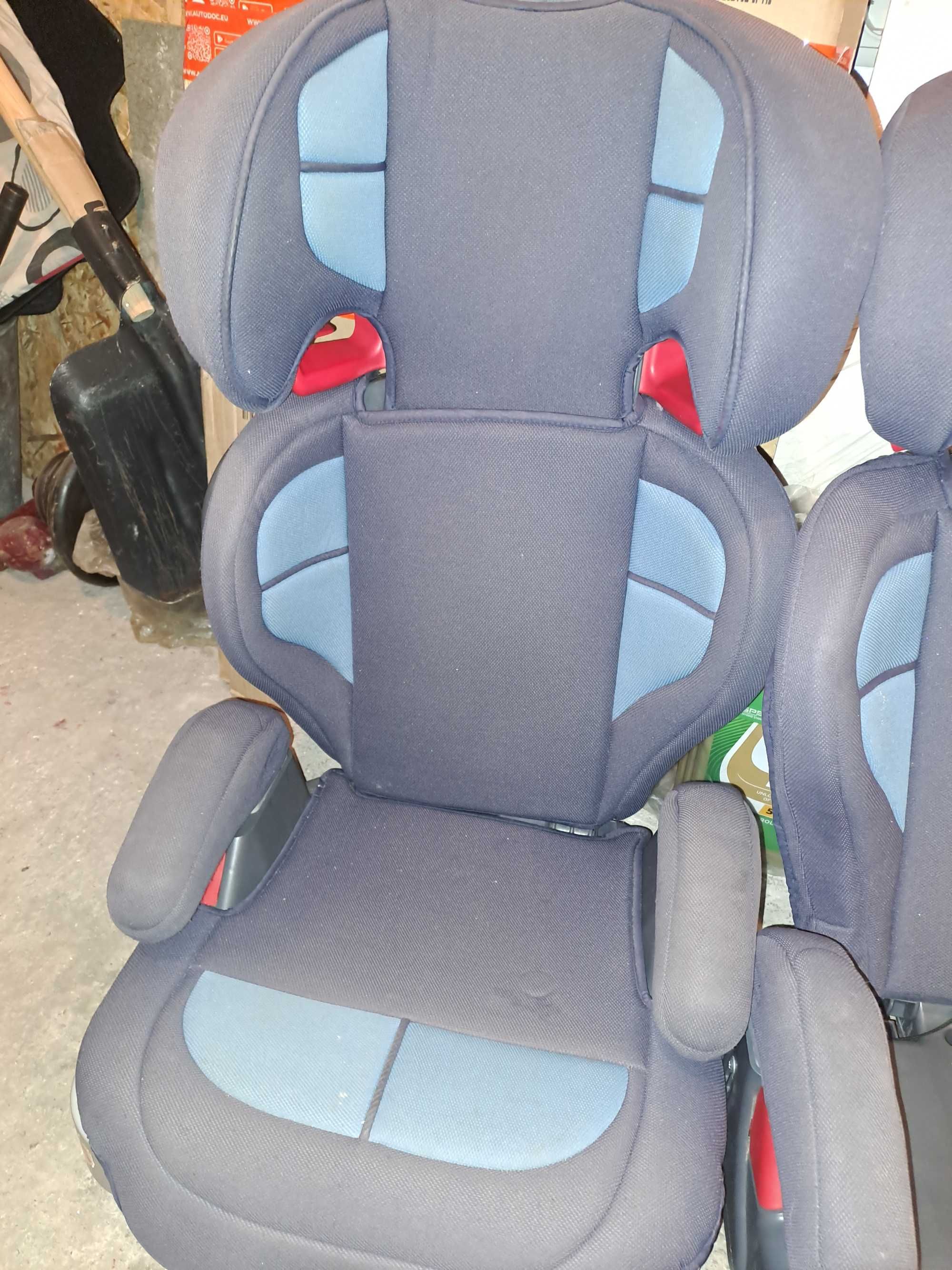 Детско столче за автомобил.