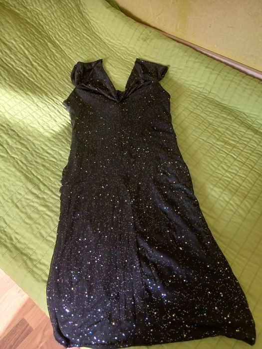 Две роклички нови